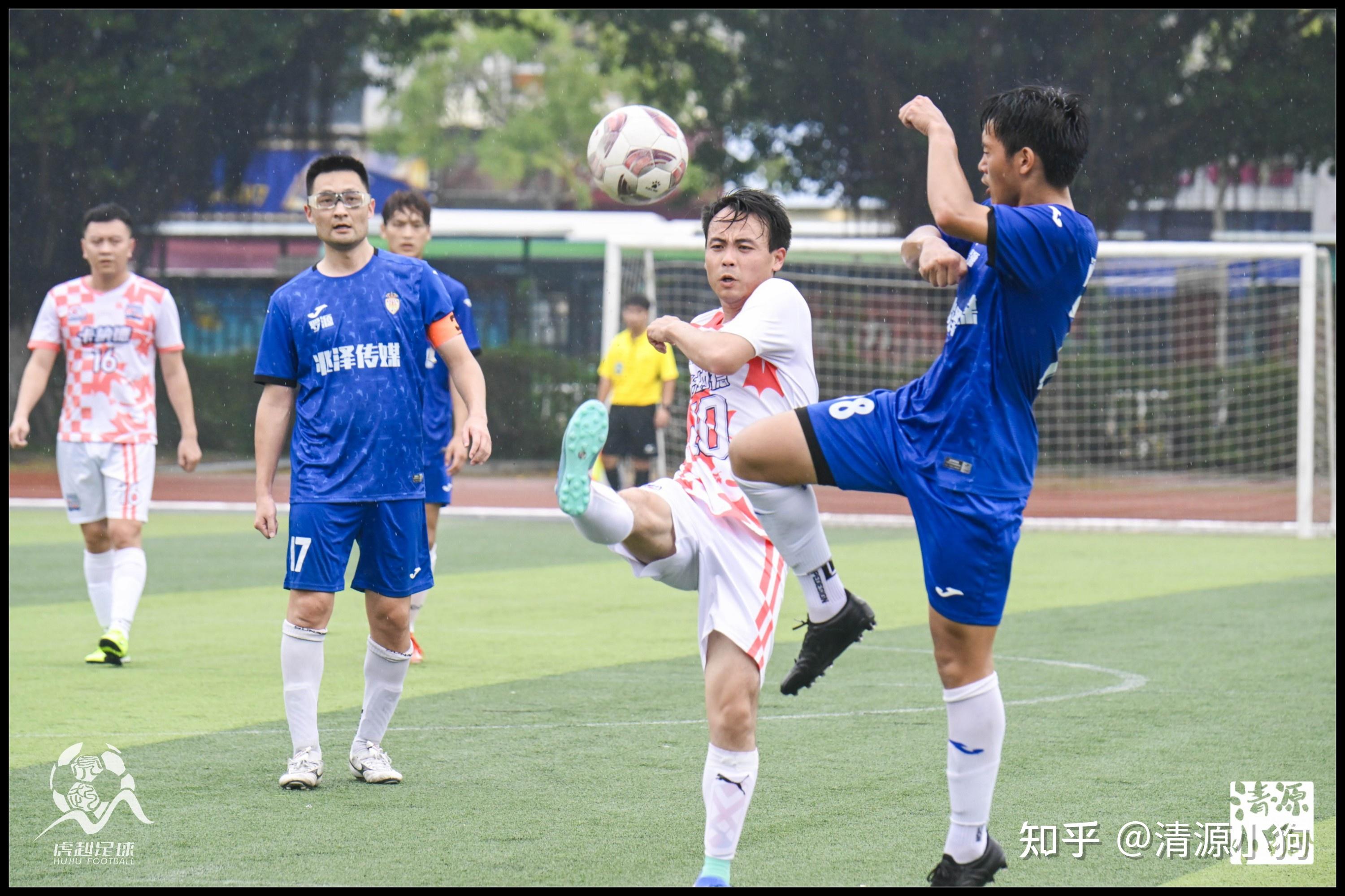 国内足球联赛持续激烈,球队实力逐渐增强