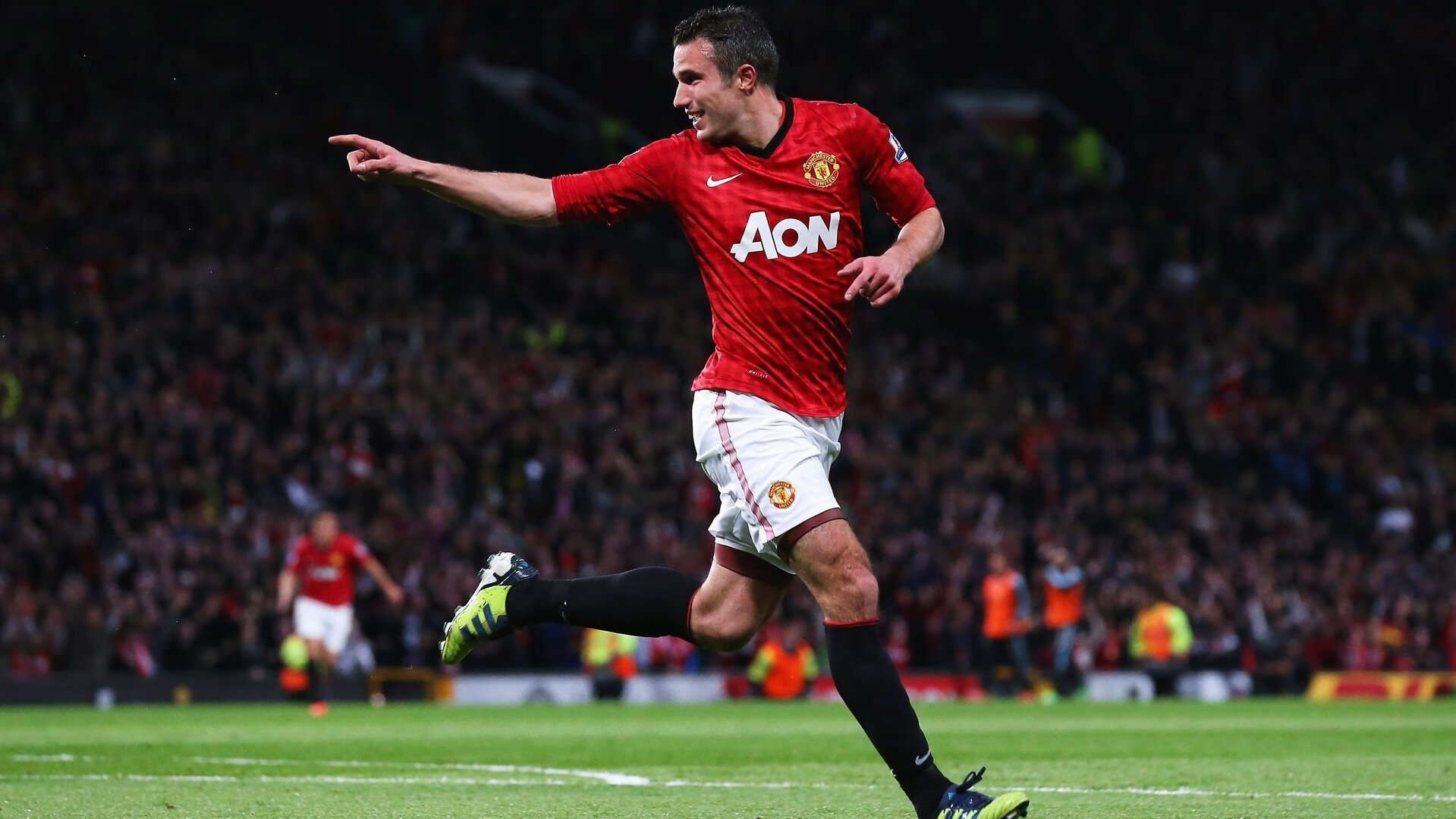 全球平台-今夜英超焦点战！波尔图迎战拜仁慕尼黑，小胜或上演